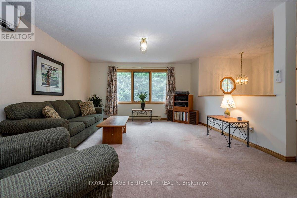 Property at 142 FIDDICK ROAD image 5