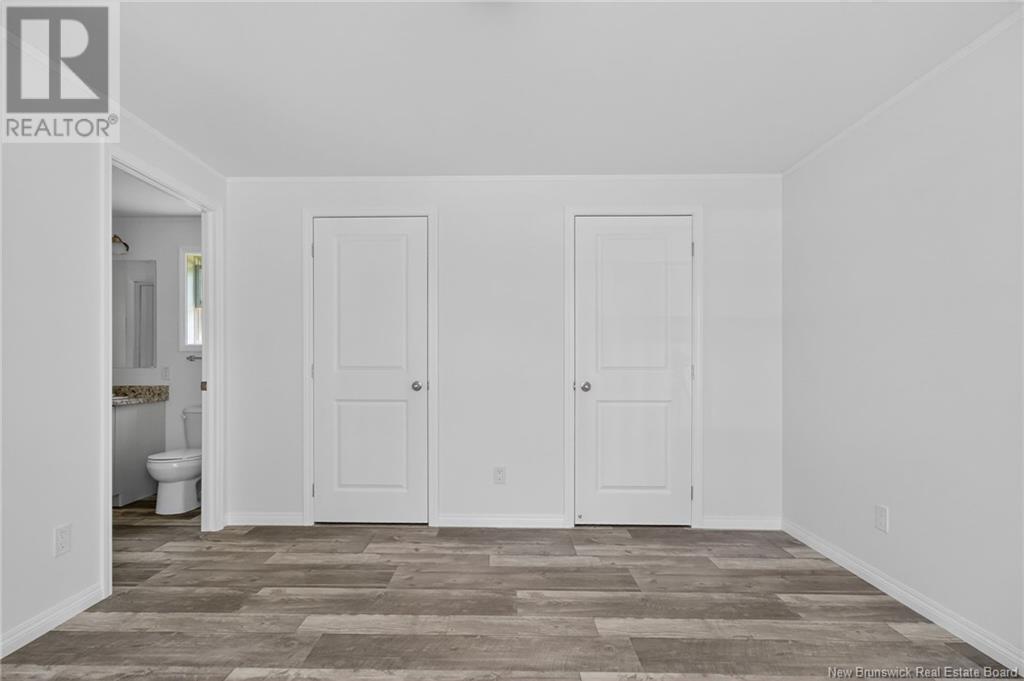 Property at 2A River East Drive image 3