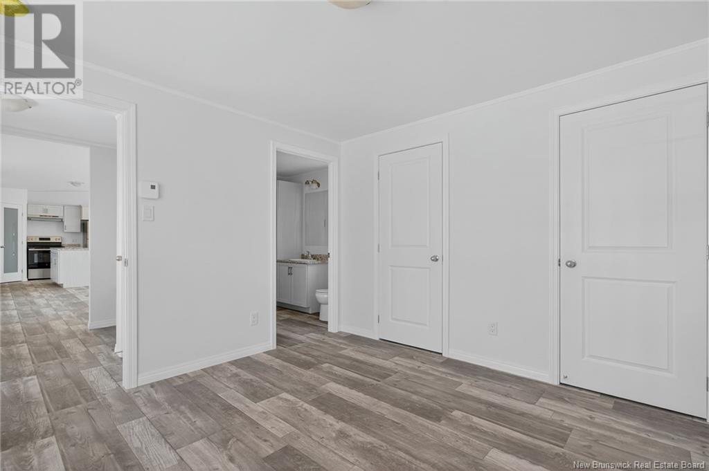 Property at 2A River East Drive image 4