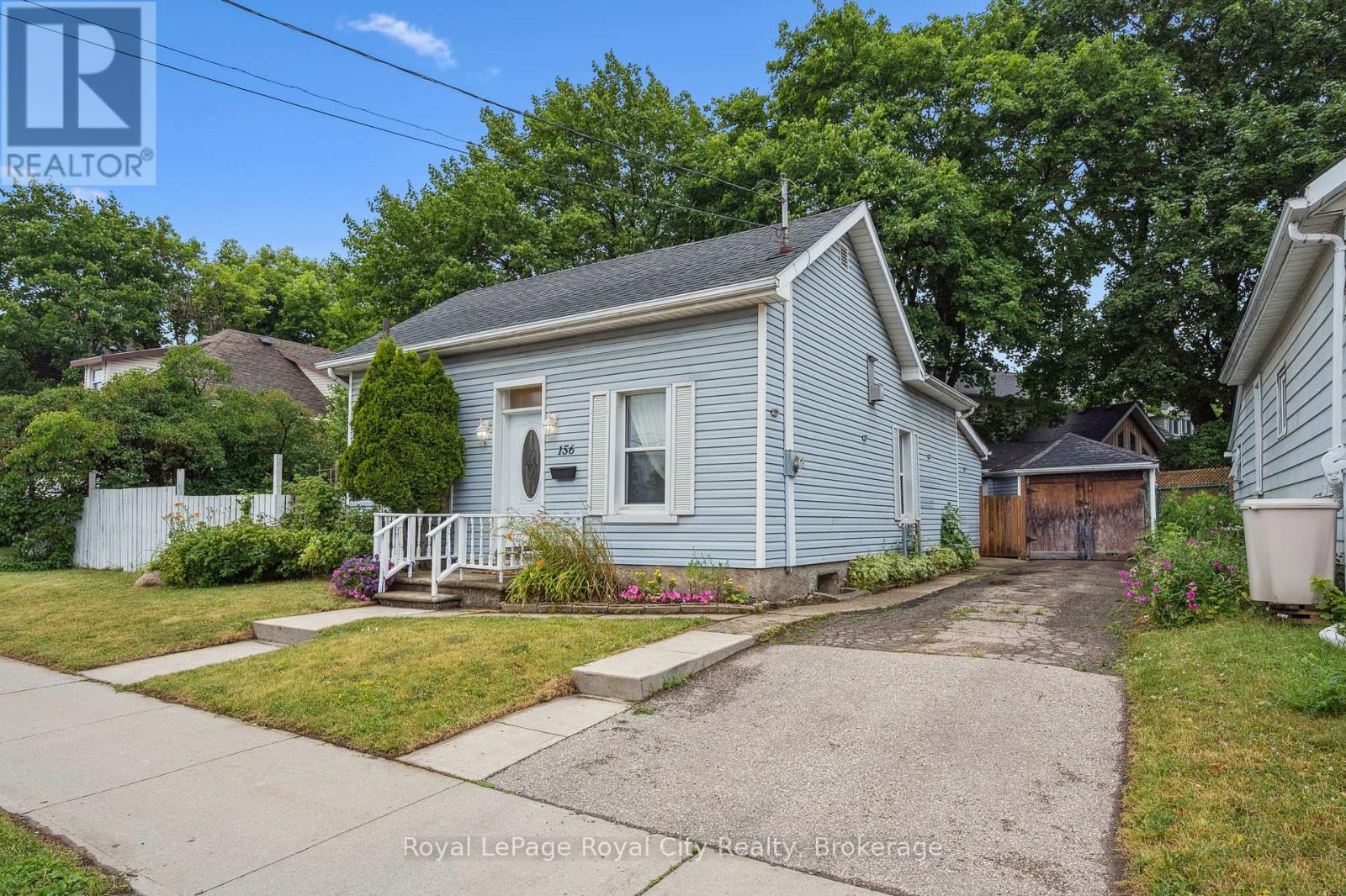 Property at 156 YORK ROAD image 5