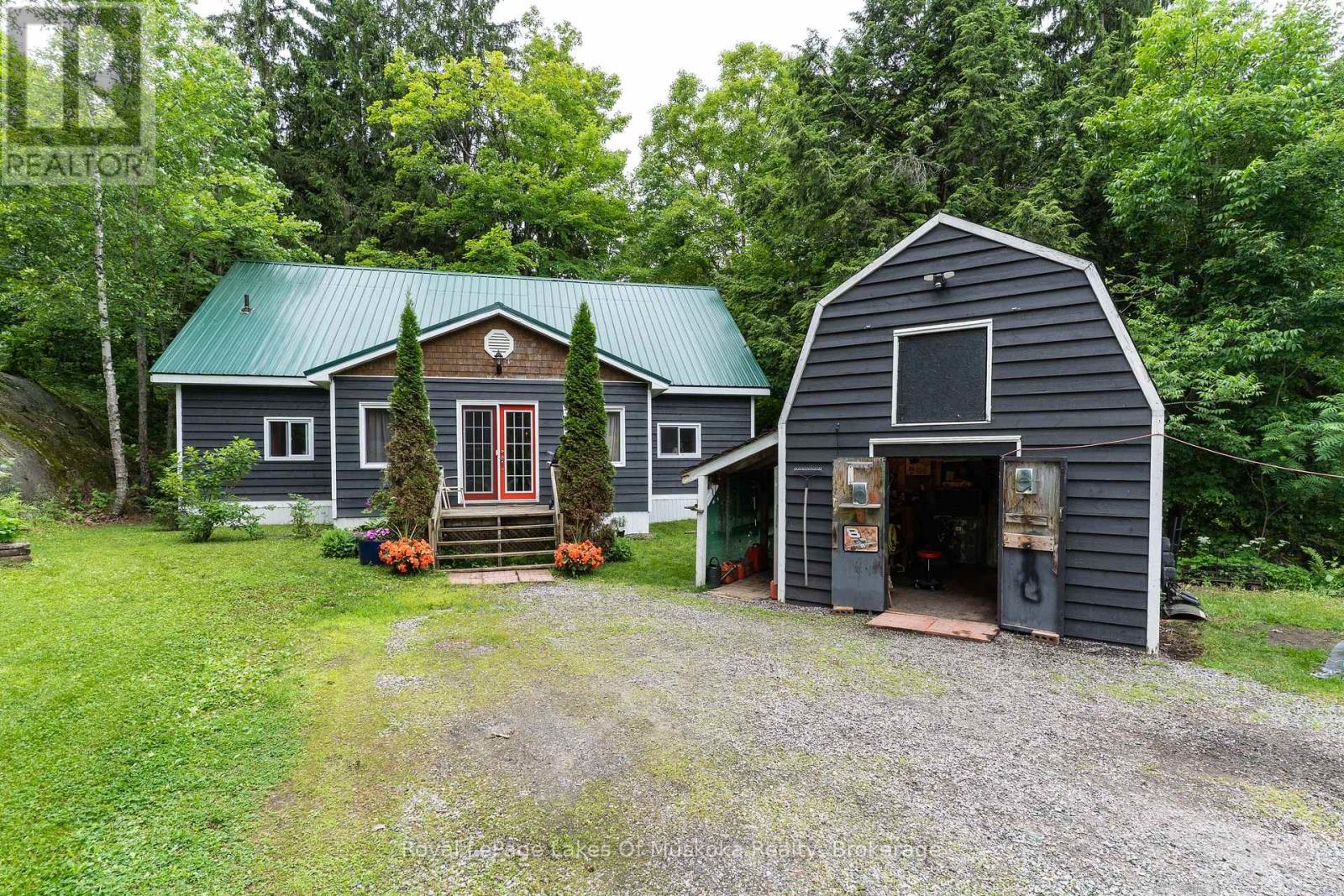 2709 Muskoka District 118 Road W, Muskoka Lakes, Ontario  P0B 1J0 - Photo 10 - X12249655