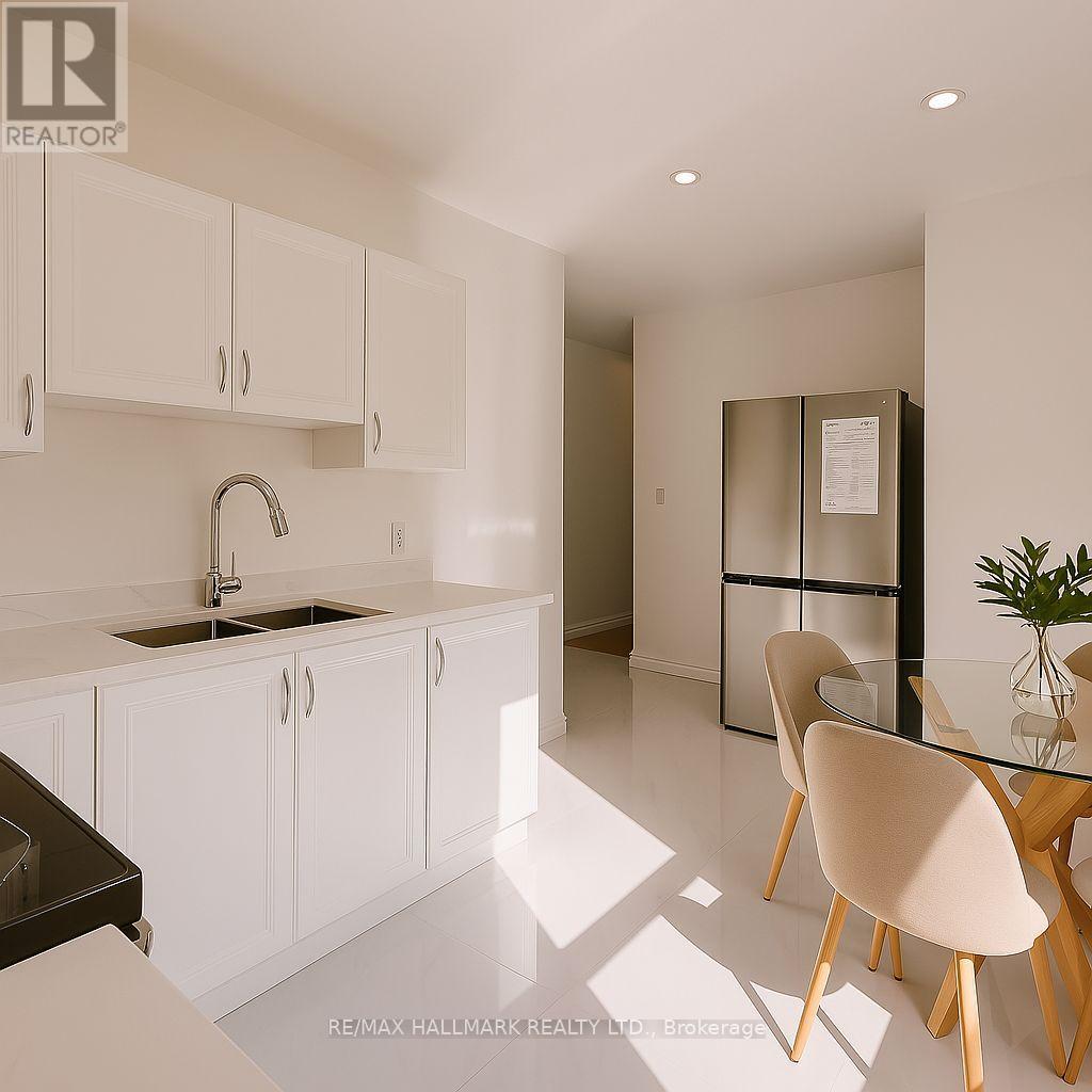 38 Kensington Avenue, Toronto, Ontario M5T 2J9 - Photo 12 - C12241322