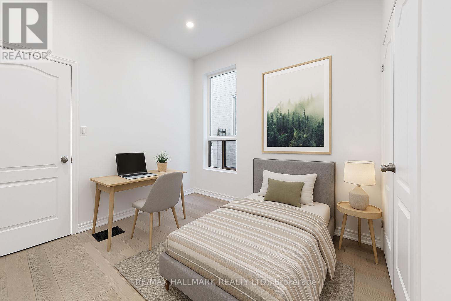 38 Kensington Avenue, Toronto, Ontario M5T 2J9 - Photo 4 - C12241322