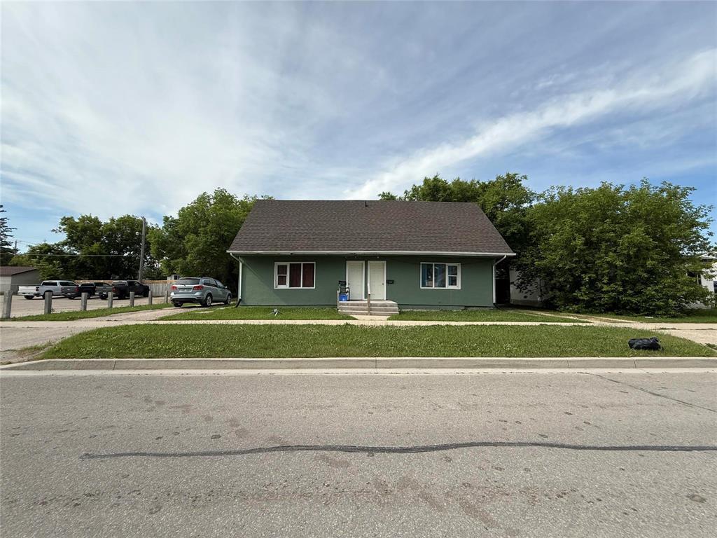 516 Pacific Avenue, Selkirk, Manitoba  R1A 0P4 - Photo 2 - 202506663