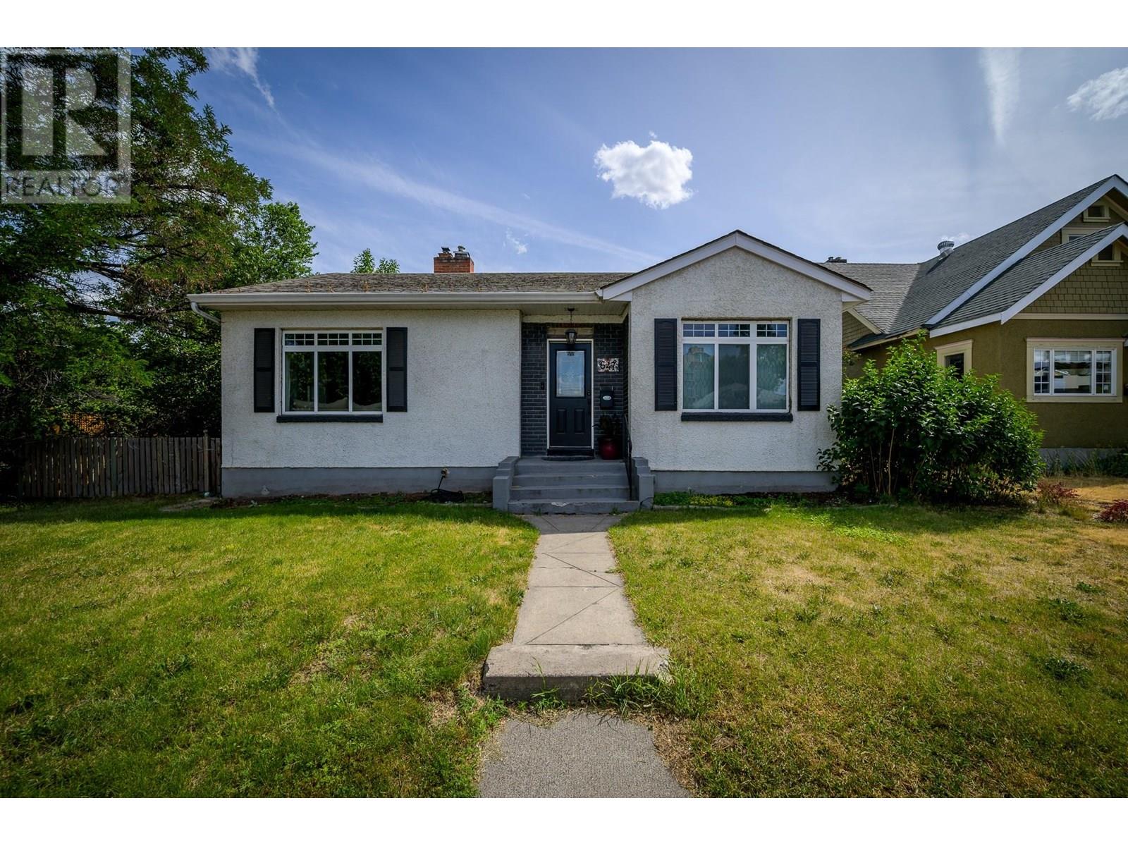 Property at 647 St Paul Street image 1