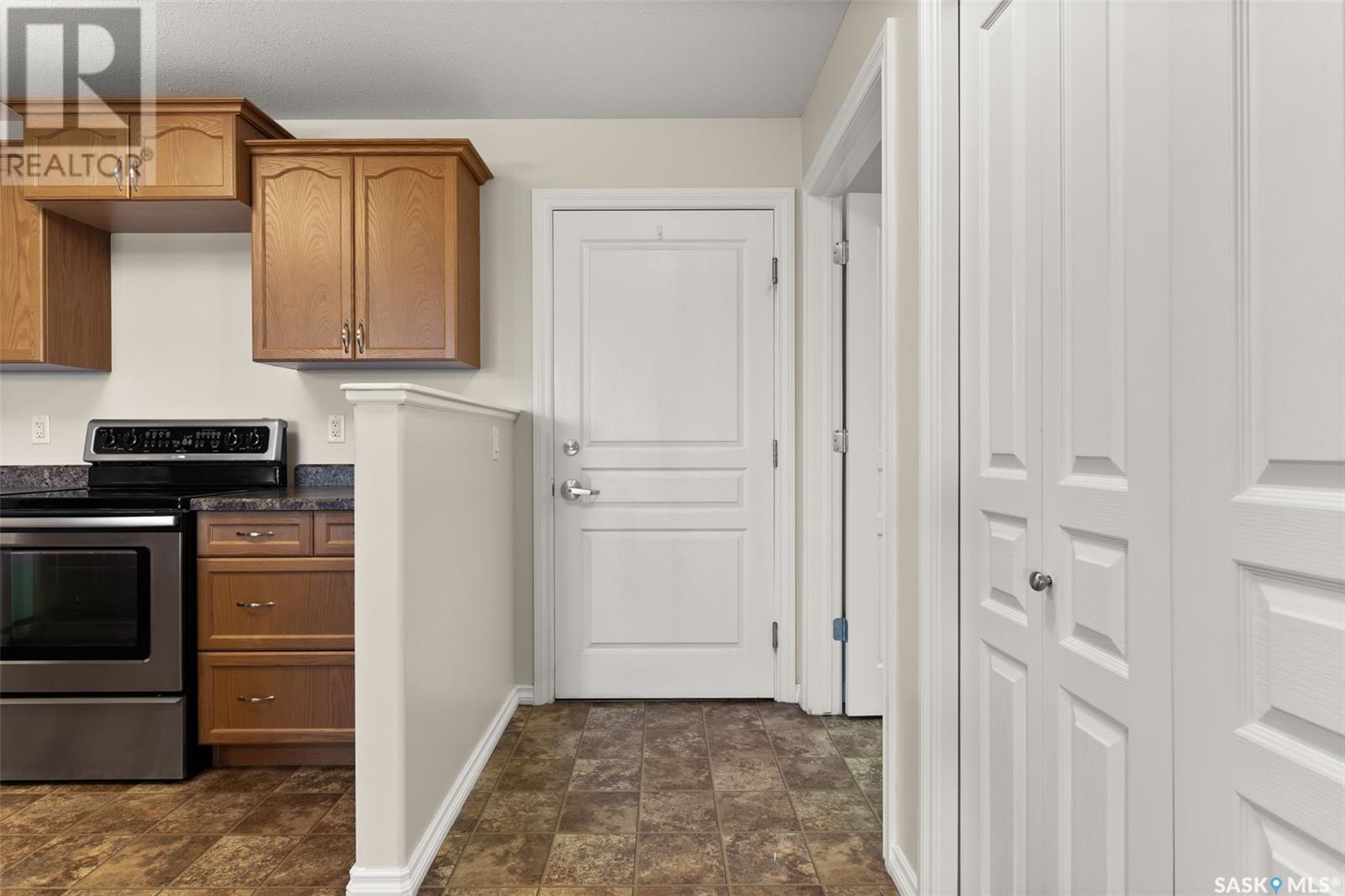 Property at 116 1621 Dakota DRIVE image 4