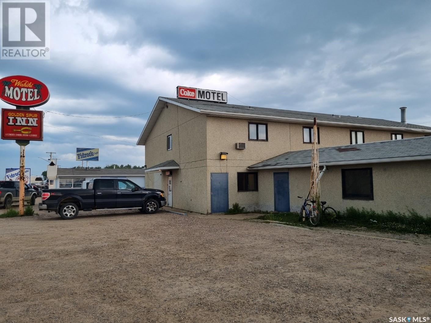 102 9th STREET W, Meadow Lake, Saskatchewan