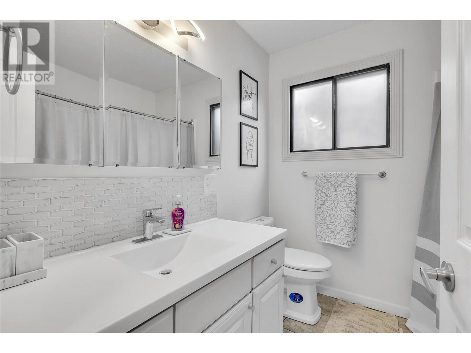 2535 Winnipeg Road West Kelowna Photo 19 2535 Winnipeg Road West Kelowna Photo 19