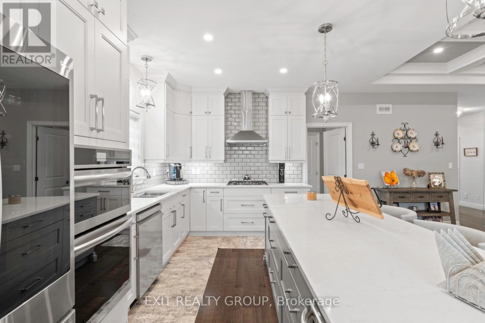 86 Essex Drive, Belleville, Ontario  K8N 0J1 - Photo 12 - X12249814