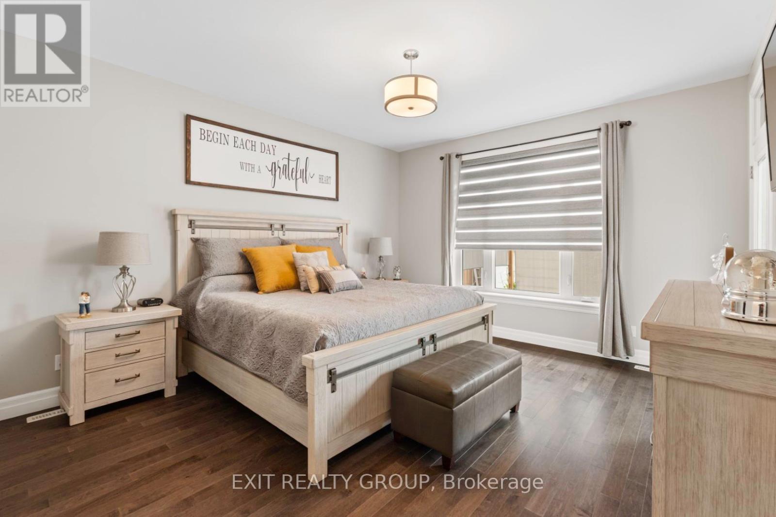 86 Essex Drive, Belleville, Ontario  K8N 0J1 - Photo 20 - X12249814