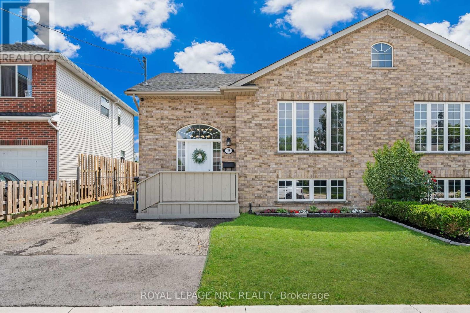 Property at 118 IDYLEWYLDE STREET image 2