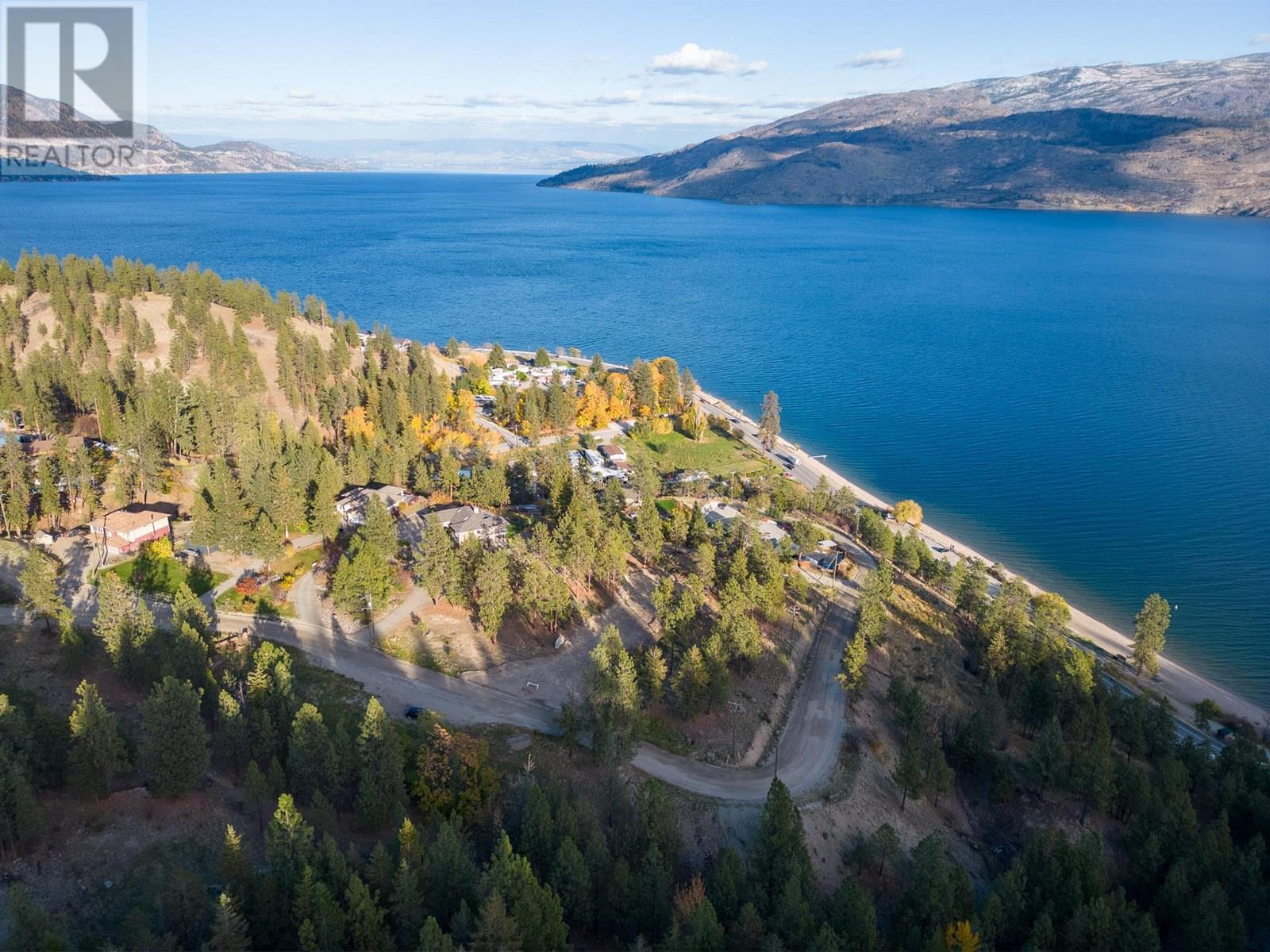 6785 Thorne Road Peachland Photo 2