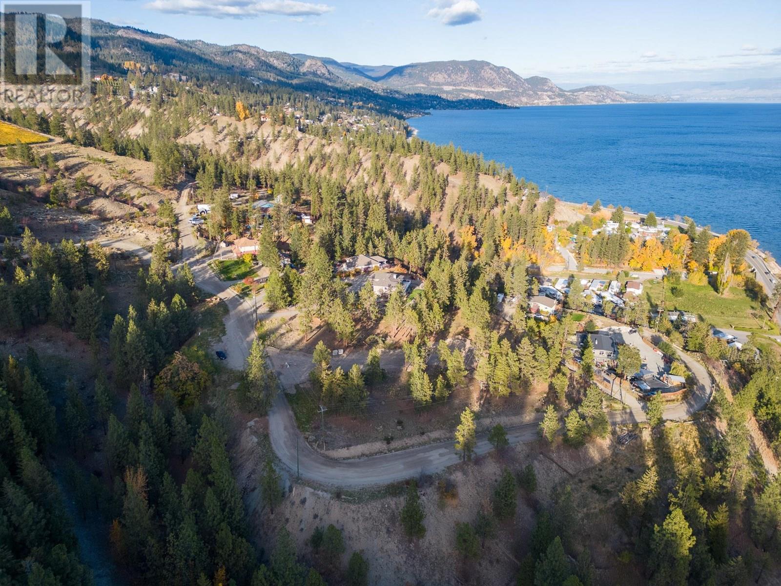 6785 Thorne Road Peachland Photo 3