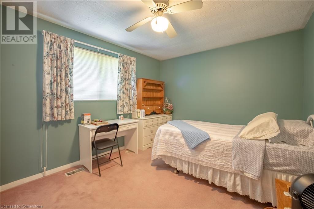 176 Laurier Avenue, Hamilton, Ontario  L9C 3S6 - Photo 11 - 40745935