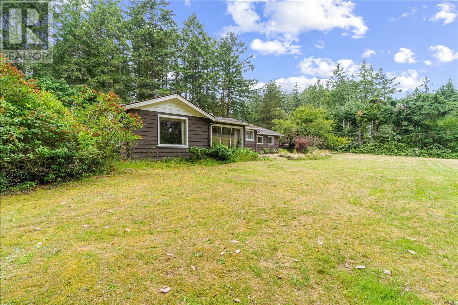 Property at 3587 Yellow Point Rd image 5