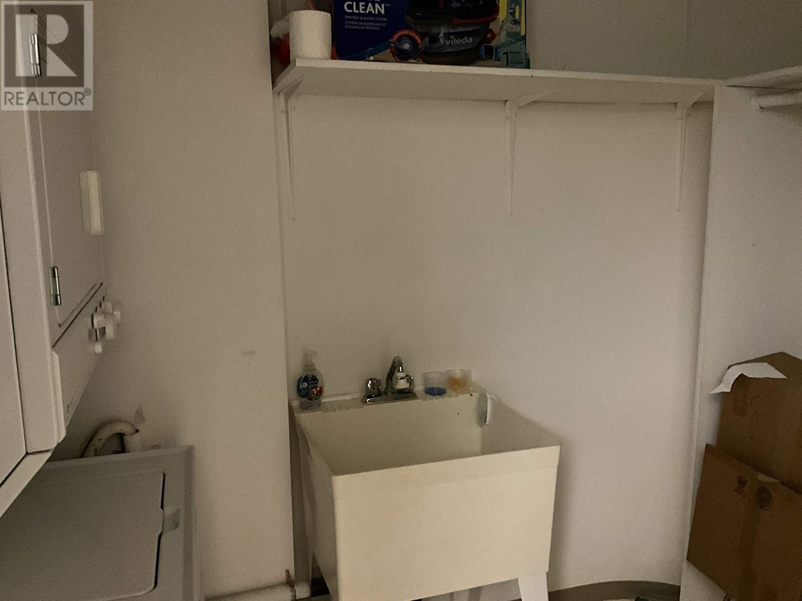 Listing Picture 11 of 14 : 1606 7500 GRANVILLE AVENUE, Richmond / 烈治文 - 魯藝地產 Yvonne Lu Group - MLS Medallion Club Member