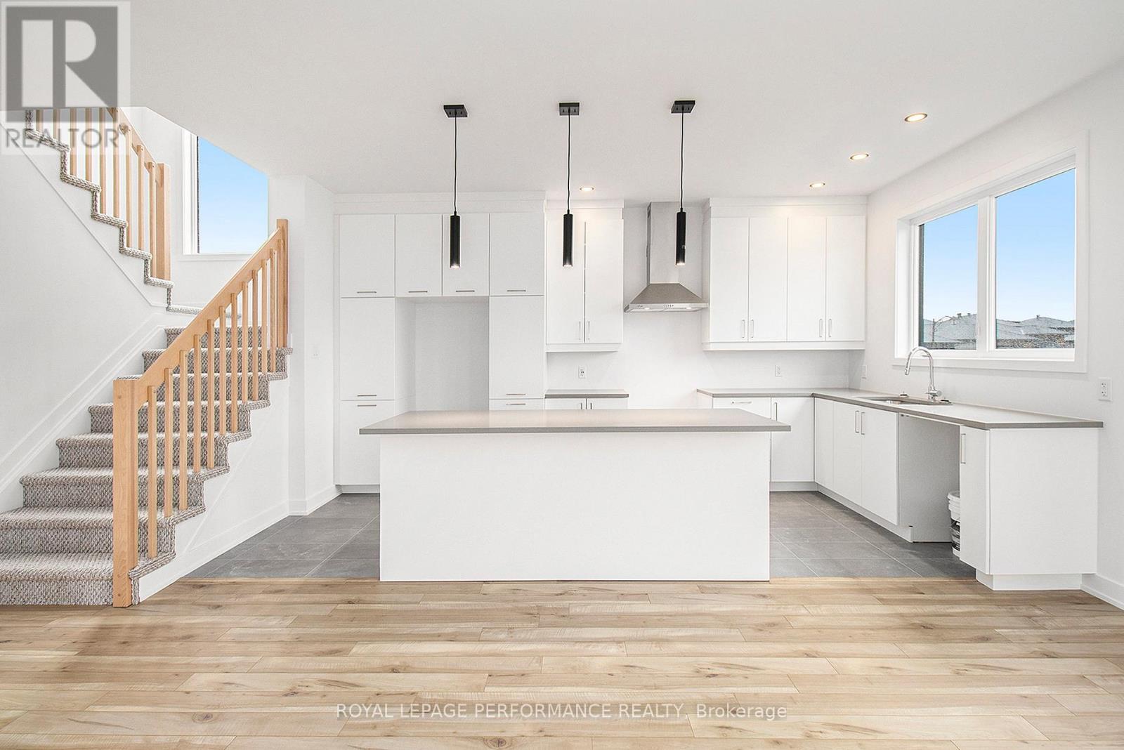 94 Rutile Street, Clarence-Rockland, Ontario  K4K 0M6 - Photo 7 - X12249875