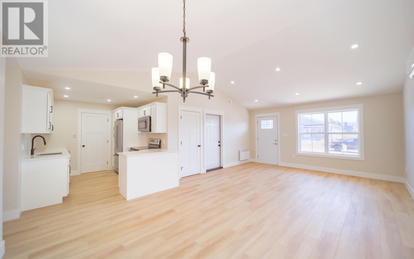 43 Beech Hill Avenue, East Royalty, Prince Edward Island  C1C 0Y3 - Photo 9 - 202515966