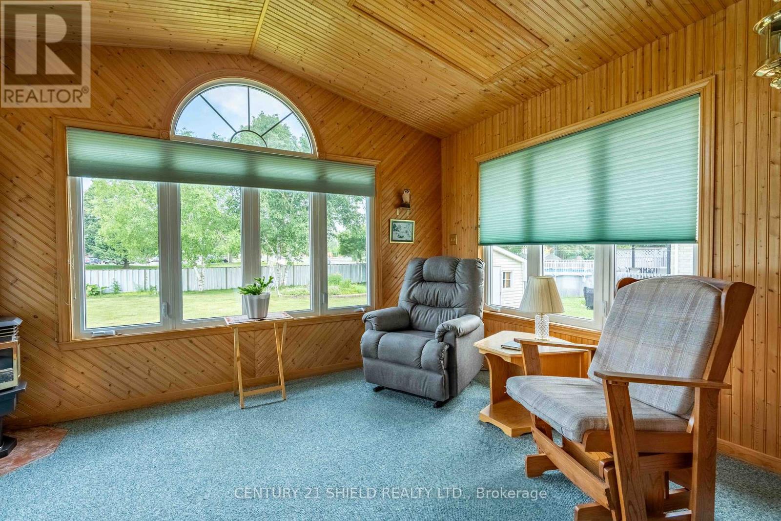 Property at 1921 CONCORDE AVENUE image 3