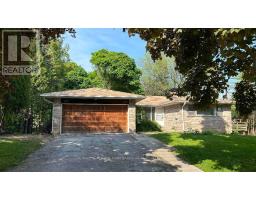 107 BURBANK DRIVE, Toronto, Ontario
