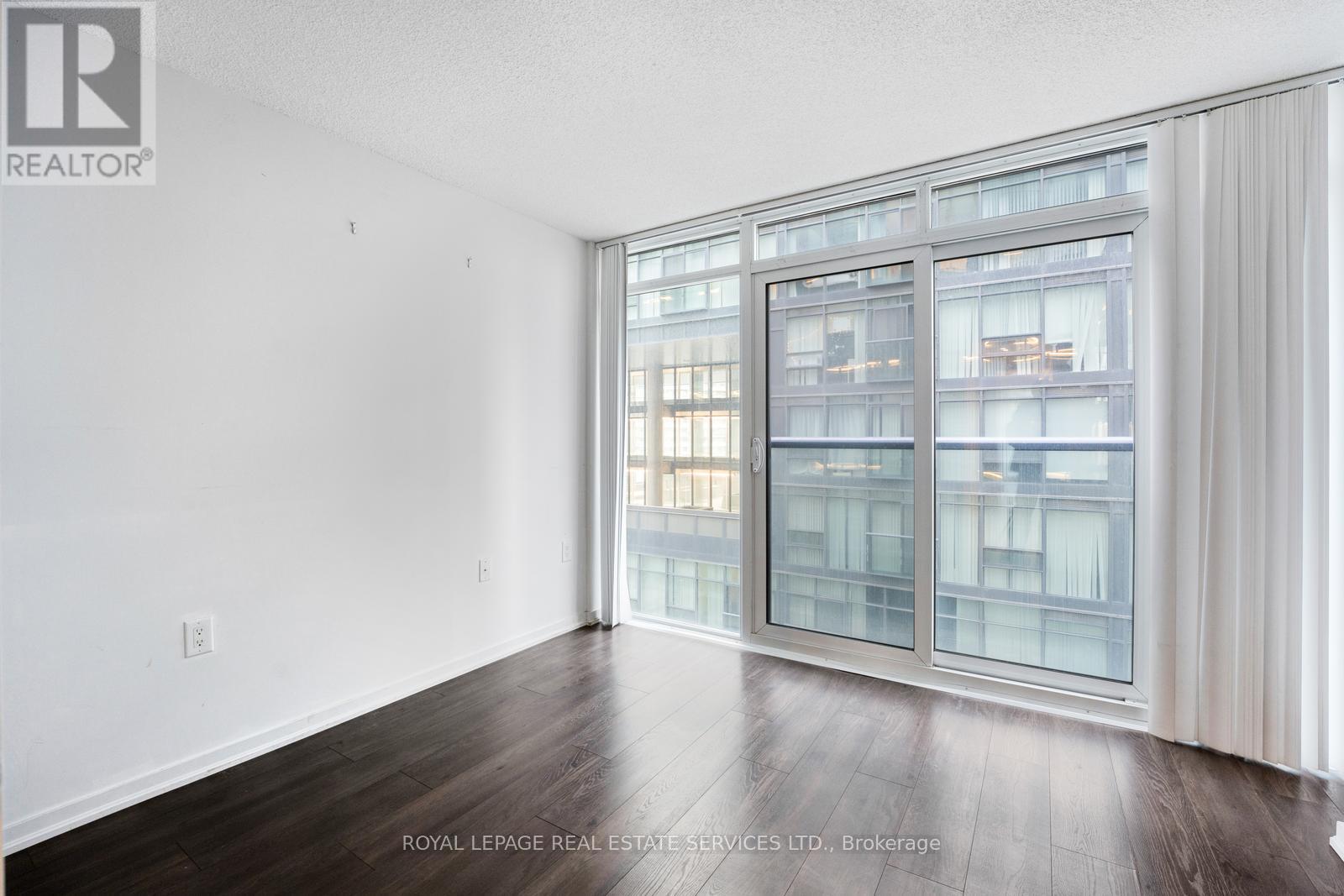 1003e - 36 Lisgar Street, Toronto (Little Portugal), Ontario  M6J 3G2 - Photo 22 - C12249881