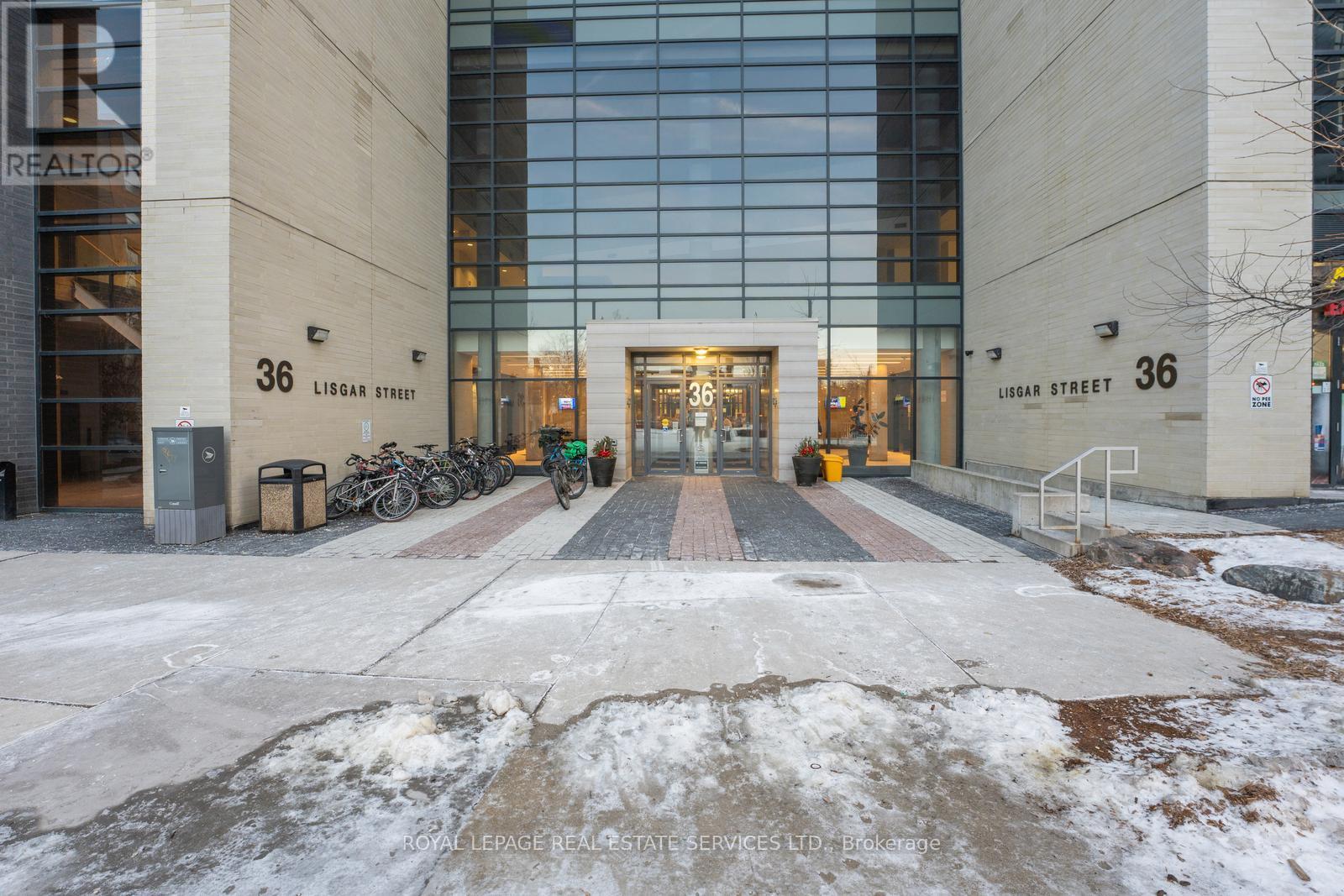 1003e - 36 Lisgar Street, Toronto (Little Portugal), Ontario  M6J 3G2 - Photo 3 - C12249881