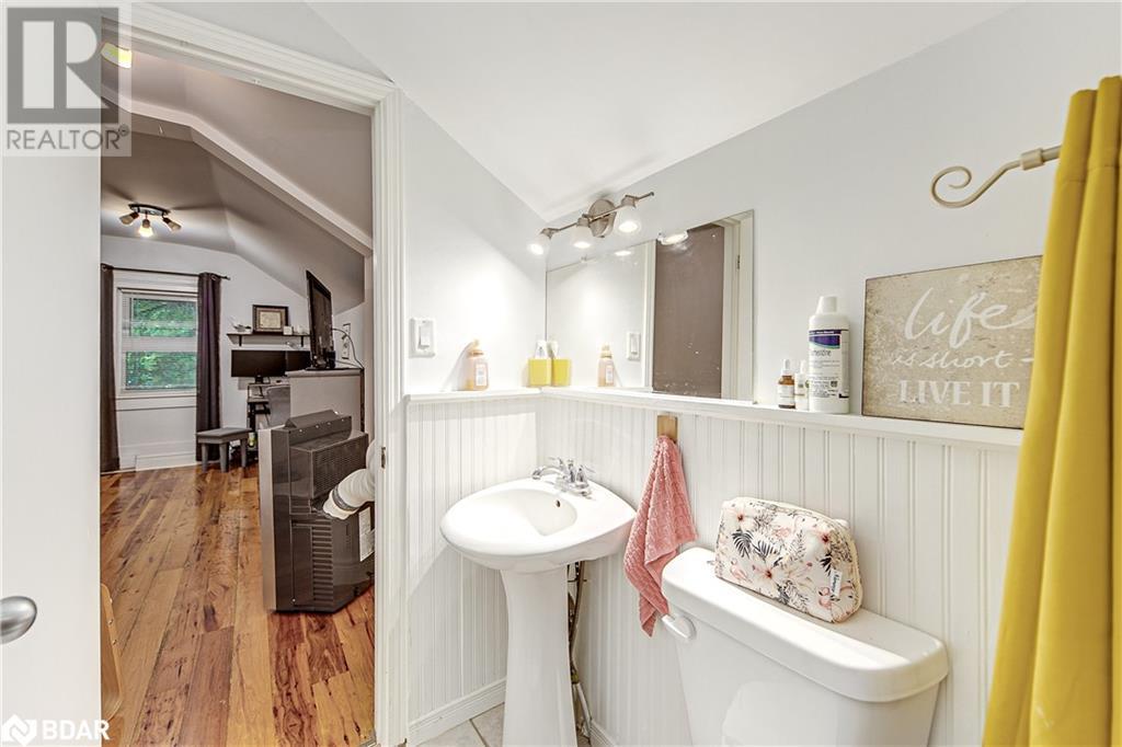 2 Francis Street E, Creemore, Ontario  L0M 1G0 - Photo 24 - 40745969