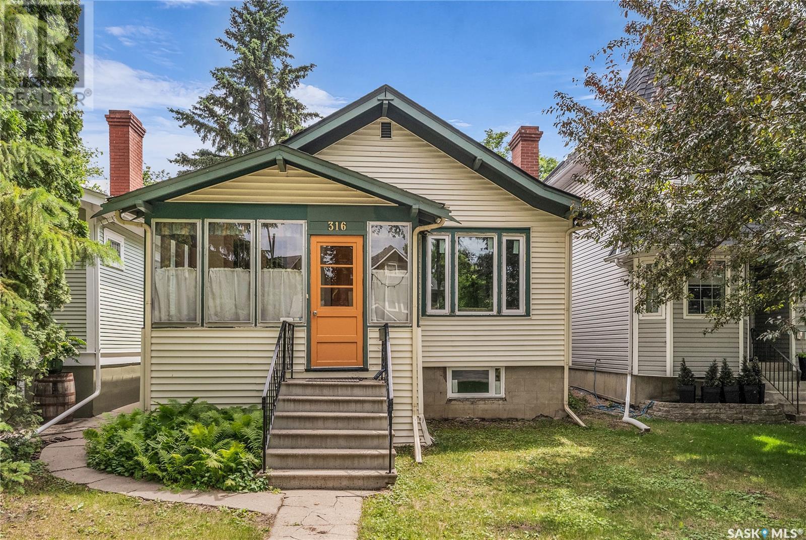 316 10th STREET E, saskatoon, Saskatchewan