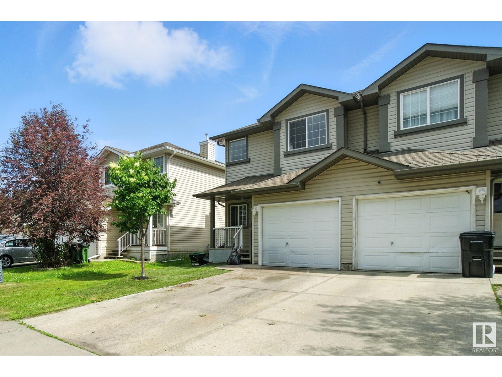 Property at 7931 7 AV SW image 1