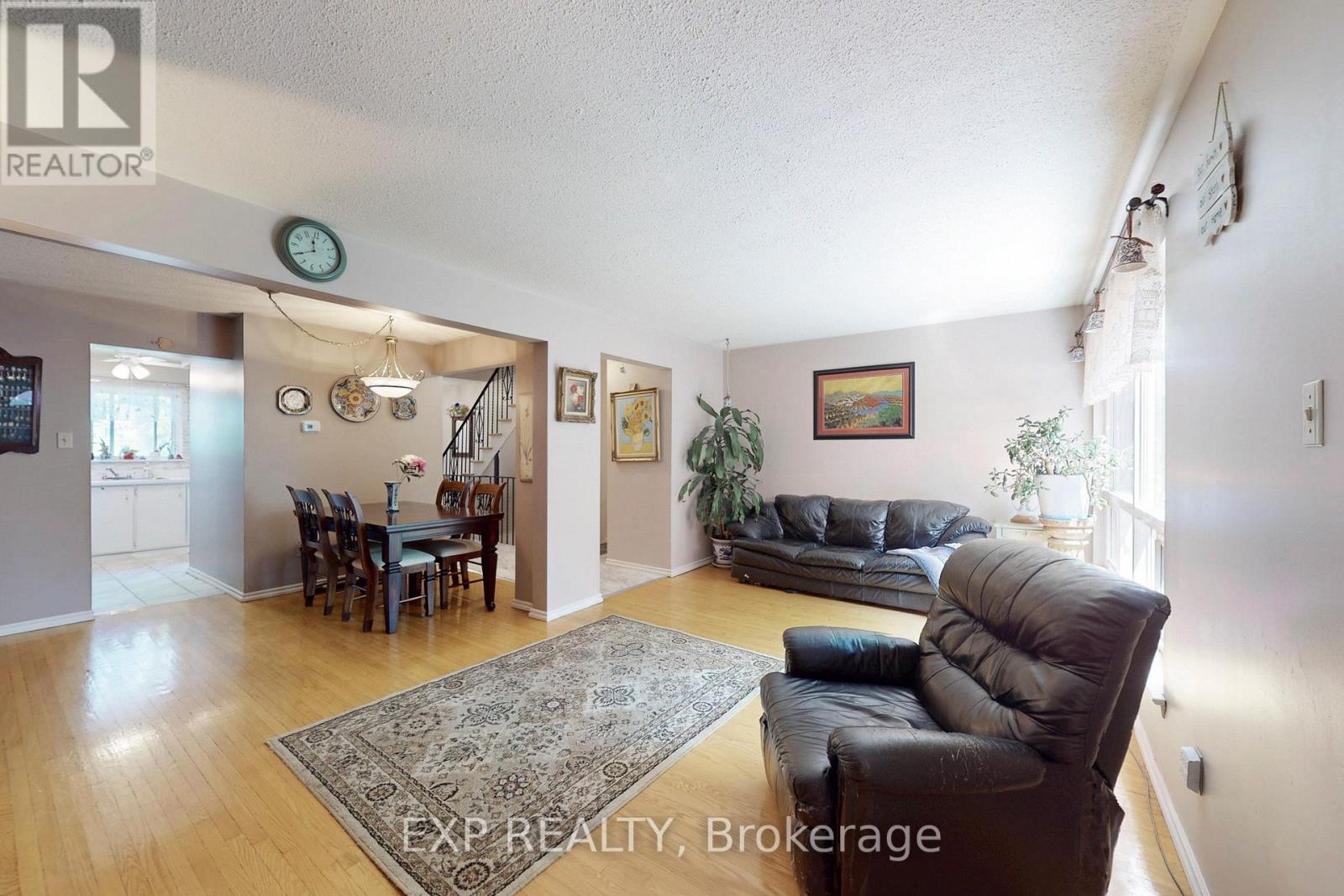 Property at 73 - 1235 RADOM STREET image 5