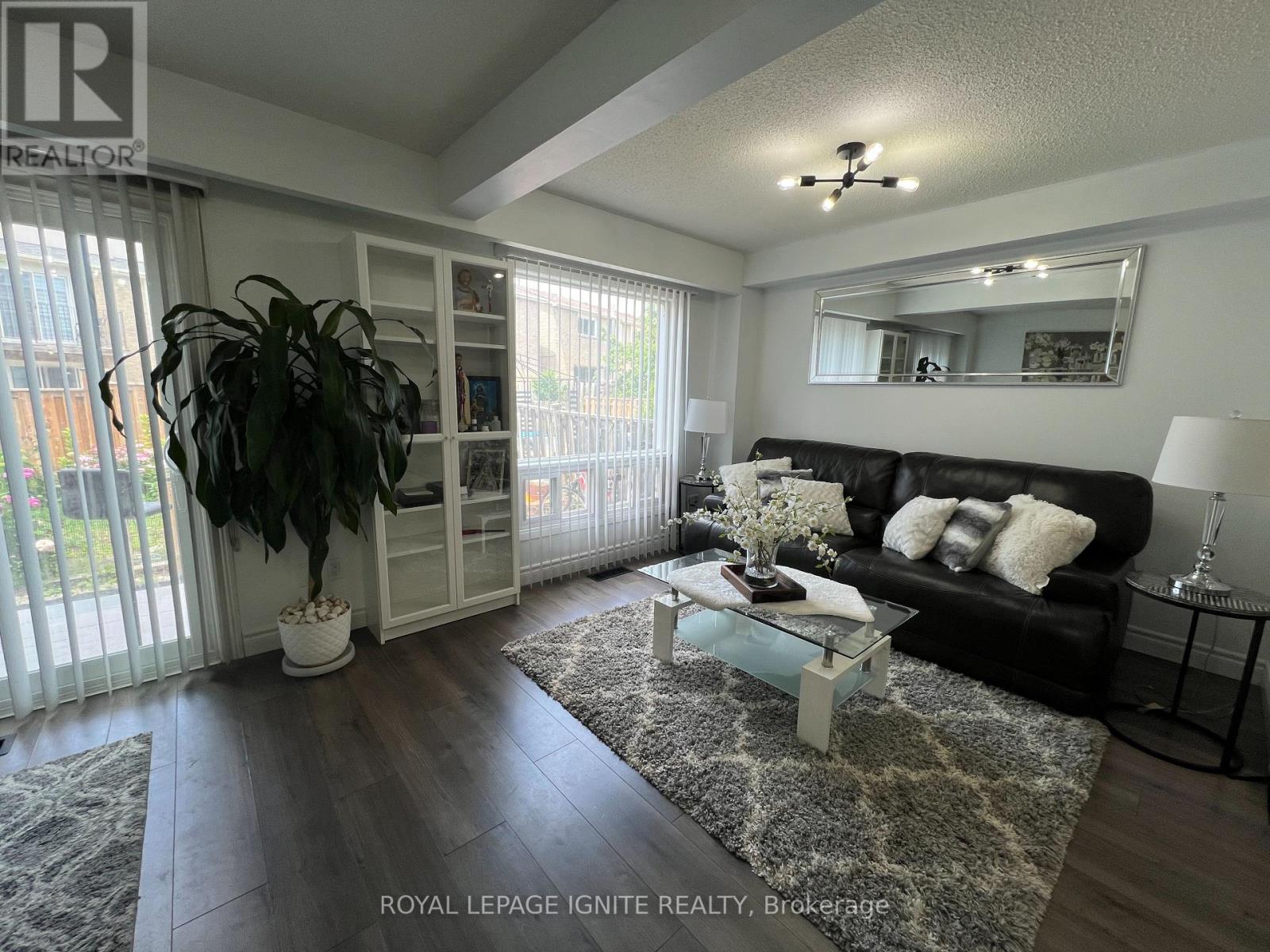 Property at 28 RAINBOW RIDGE AVENUE image 5