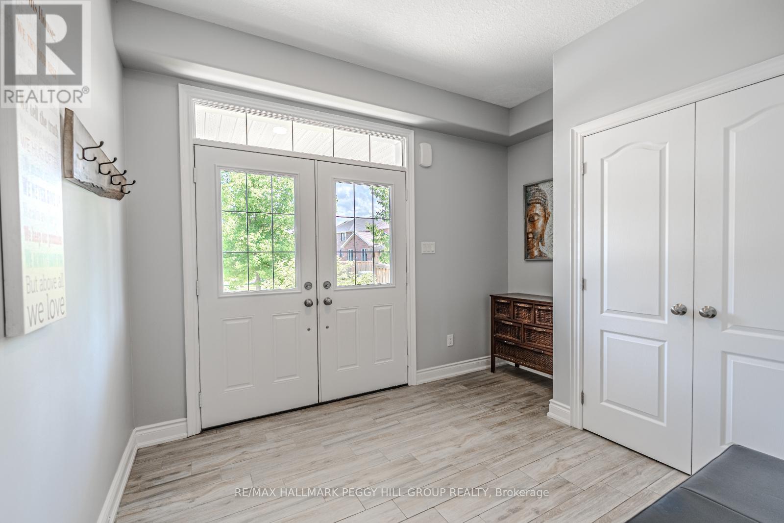 Property at 7 GARBUTT CRESCENT image 2