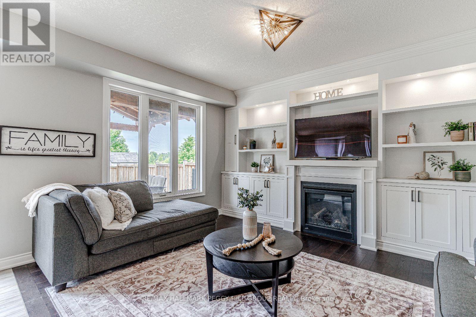 Property at 7 GARBUTT CRESCENT image 4
