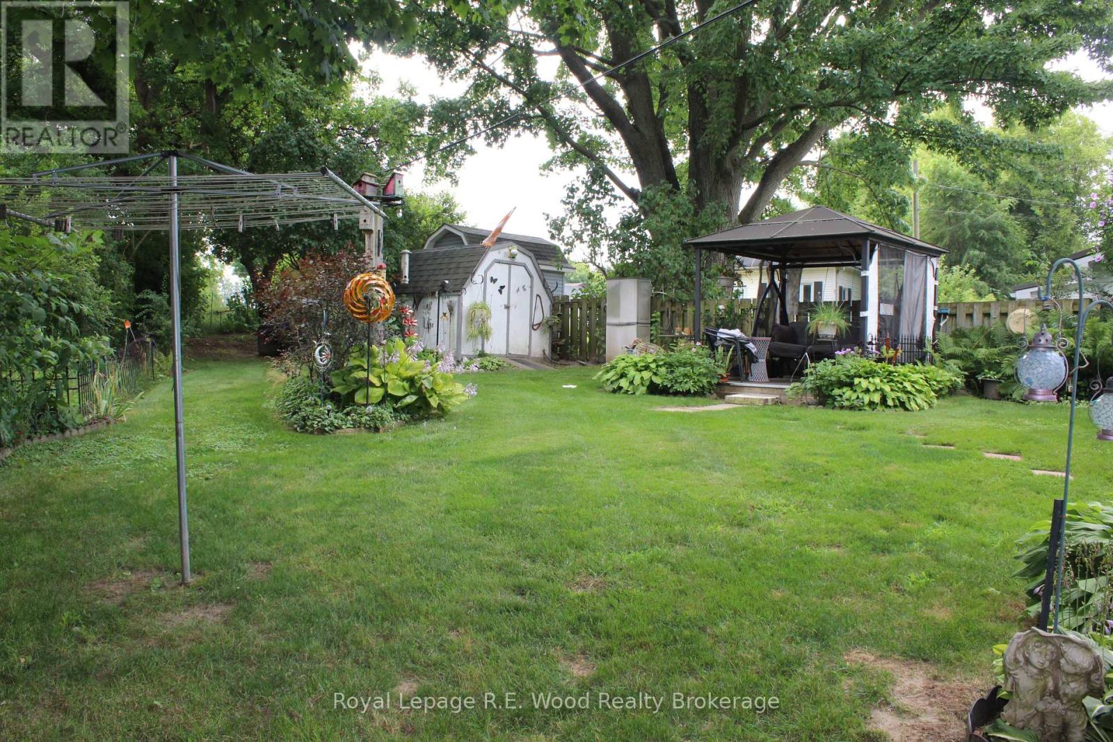 Property at 8 TILLSON STREET image 4