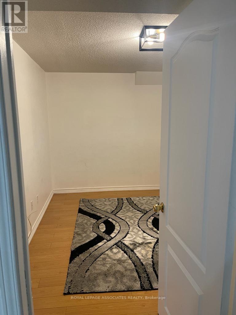 Bsmt - 28 Ramsgate Court, Markham (Milliken Mills East), Ontario  L3S 4R3 - Photo 8 - N12249712