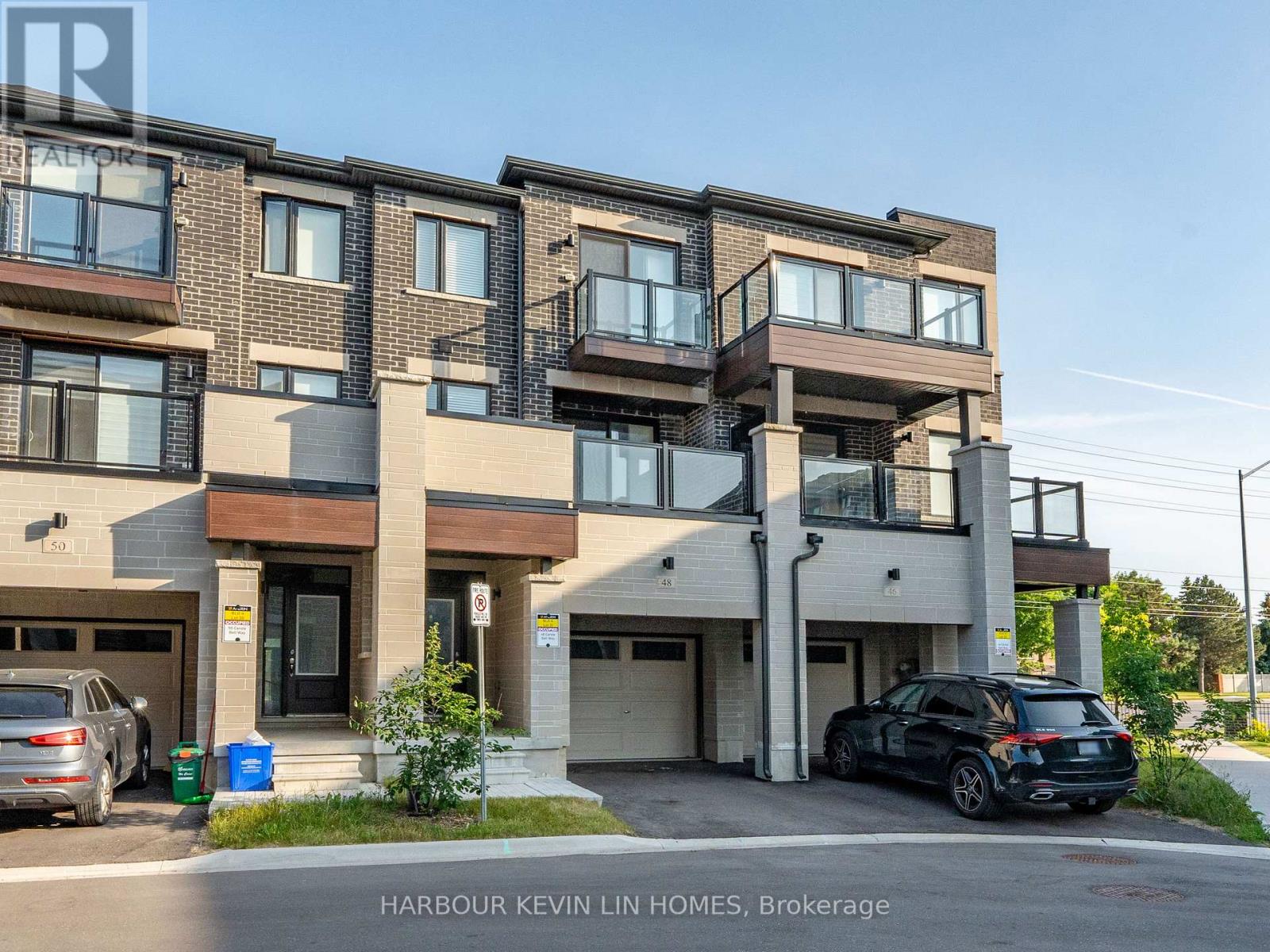 Property at 48 CAROLE BELL WAY image 2