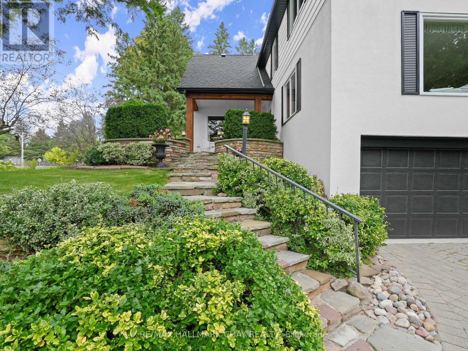 Property at 5053 BOYNE STREET image 4