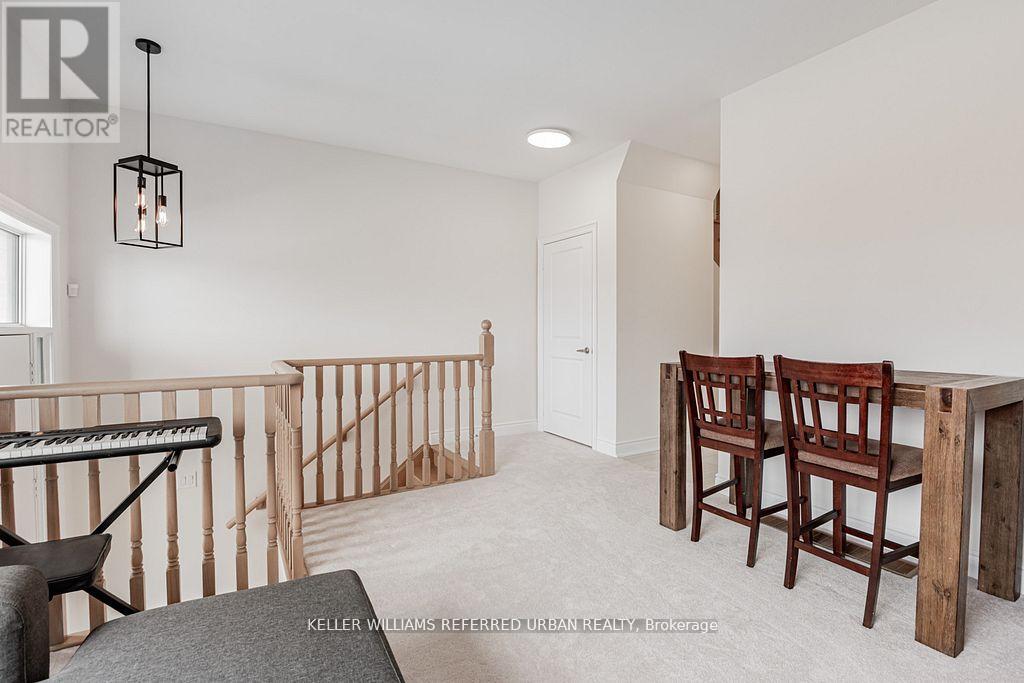 Property at 351 TENNANT CIRCLE image 5