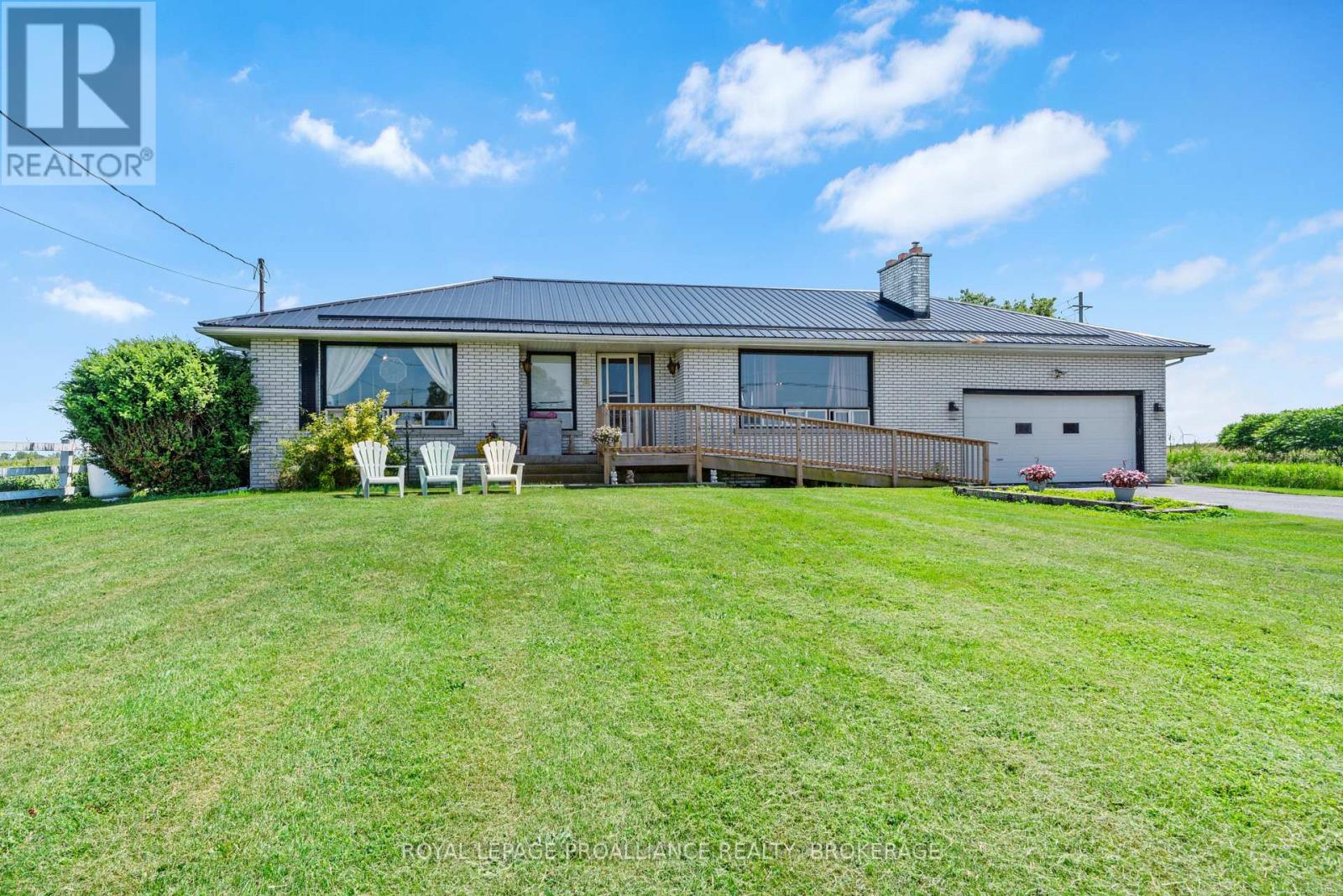631 HIGHWAY 96, frontenac islands (the islands), Ontario