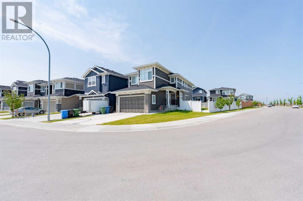 Property at 310 Red Sky Terrace NE image 4
