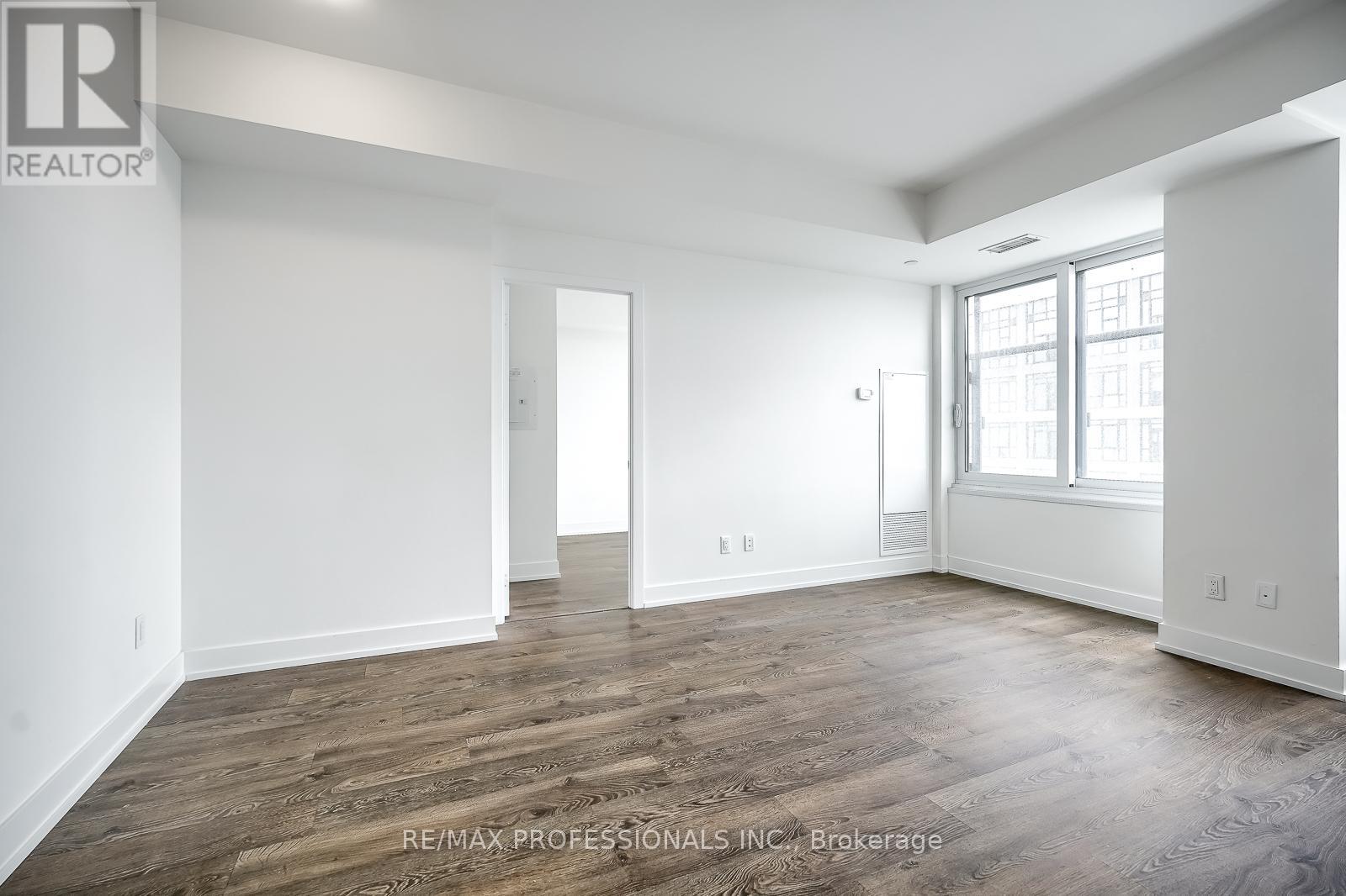 4332 - 5 Mabelle Avenue, Toronto, Ontario  M9A 0C8 - Photo 4 - W12249676