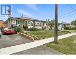 175 LINDYLOU ROAD, Toronto, Ontario