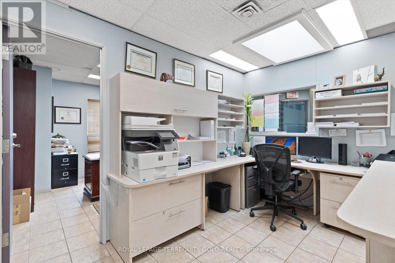 1662 & 1664 Dufferin Street, Toronto, Ontario  M6H 3M1 - Photo 24 - W12249737