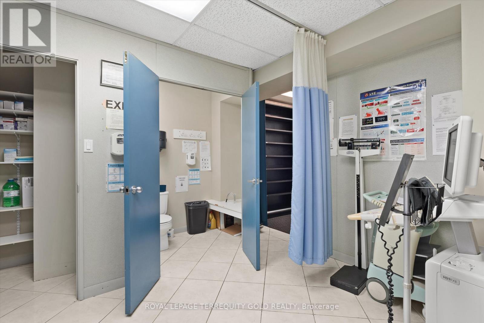 1662 & 1664 Dufferin Street, Toronto, Ontario  M6H 3M1 - Photo 9 - W12249737