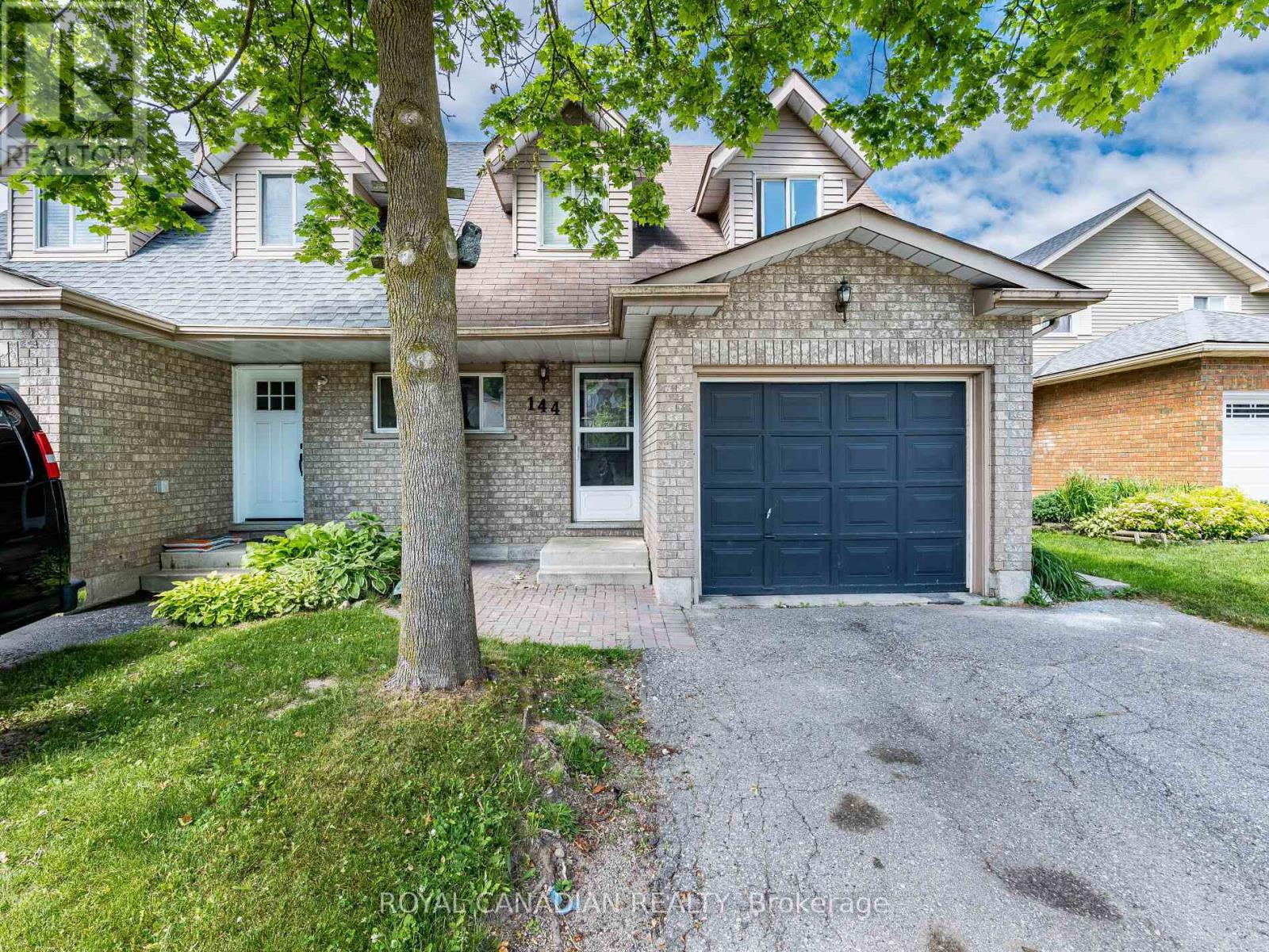 Property at 144 LAKEVIEW COURT image 5