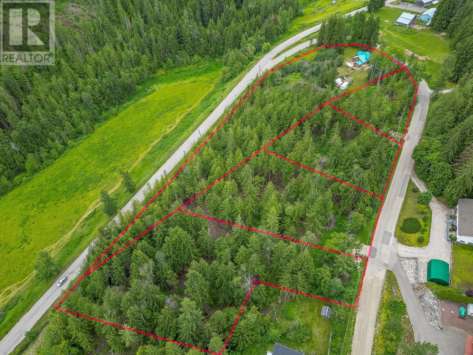 125 Timberlane Road, Enderby, British Columbia  V0E 1V1 - Photo 3 - 10353907