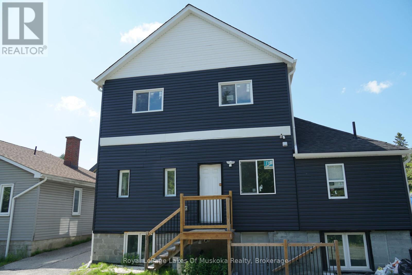 1 - 39 King William Street, Huntsville, Ontario  P1H 1G3 - Photo 11 - X12249934