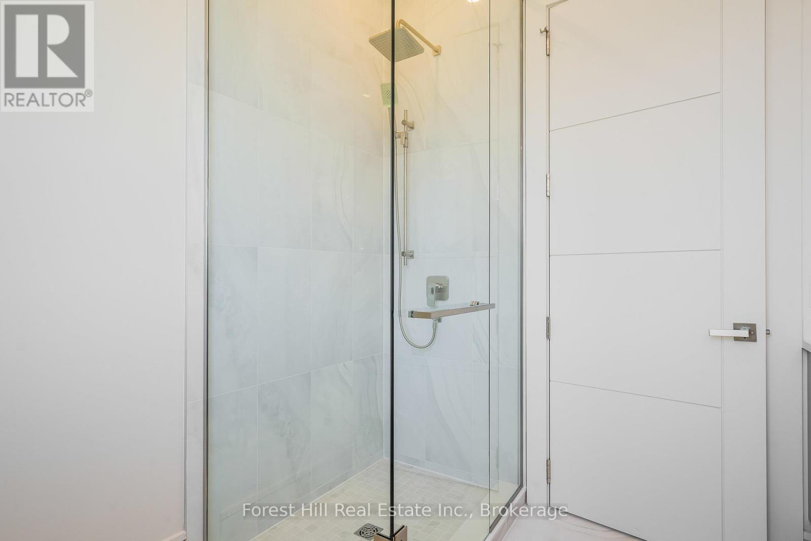 147 Blue Jay Crescent, Grey Highlands, Ontario  N0C 1H0 - Photo 29 - X12249951