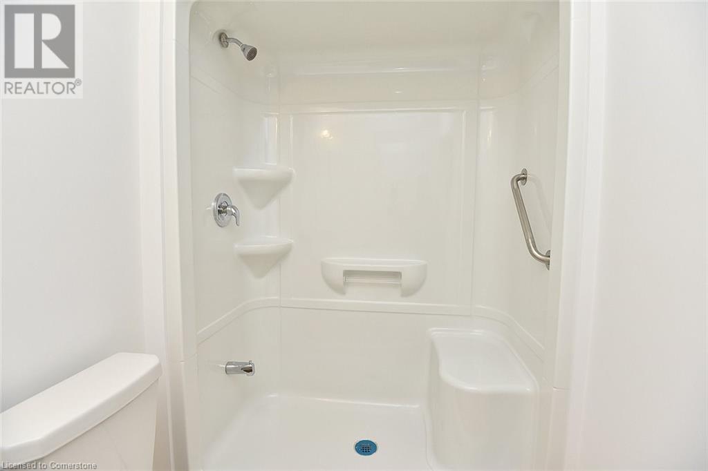 1936 Rymal Road E Unit# 422, Stoney Creek, Ontario  L0R 1P0 - Photo 25 - 40740051