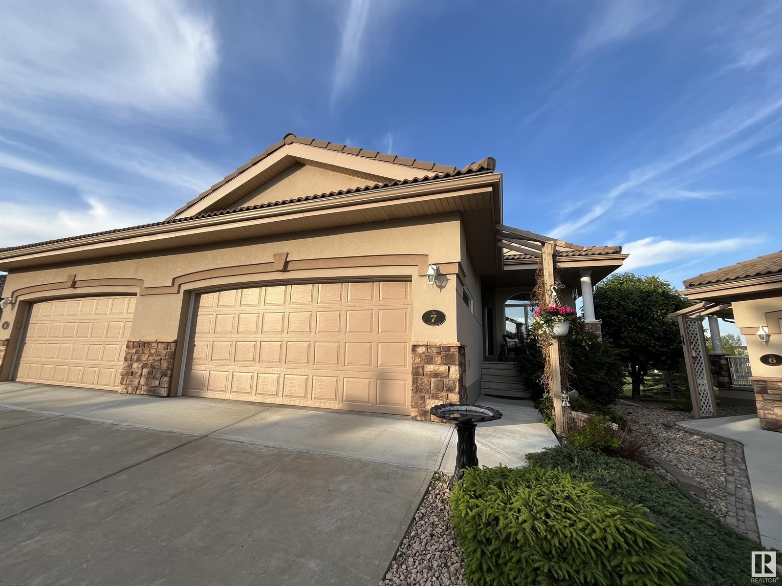 Property at #7 13808 155 AV NW image 1